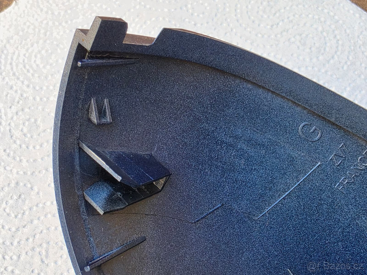 Prodám zákryt levého zrcátka Fabia II - 2