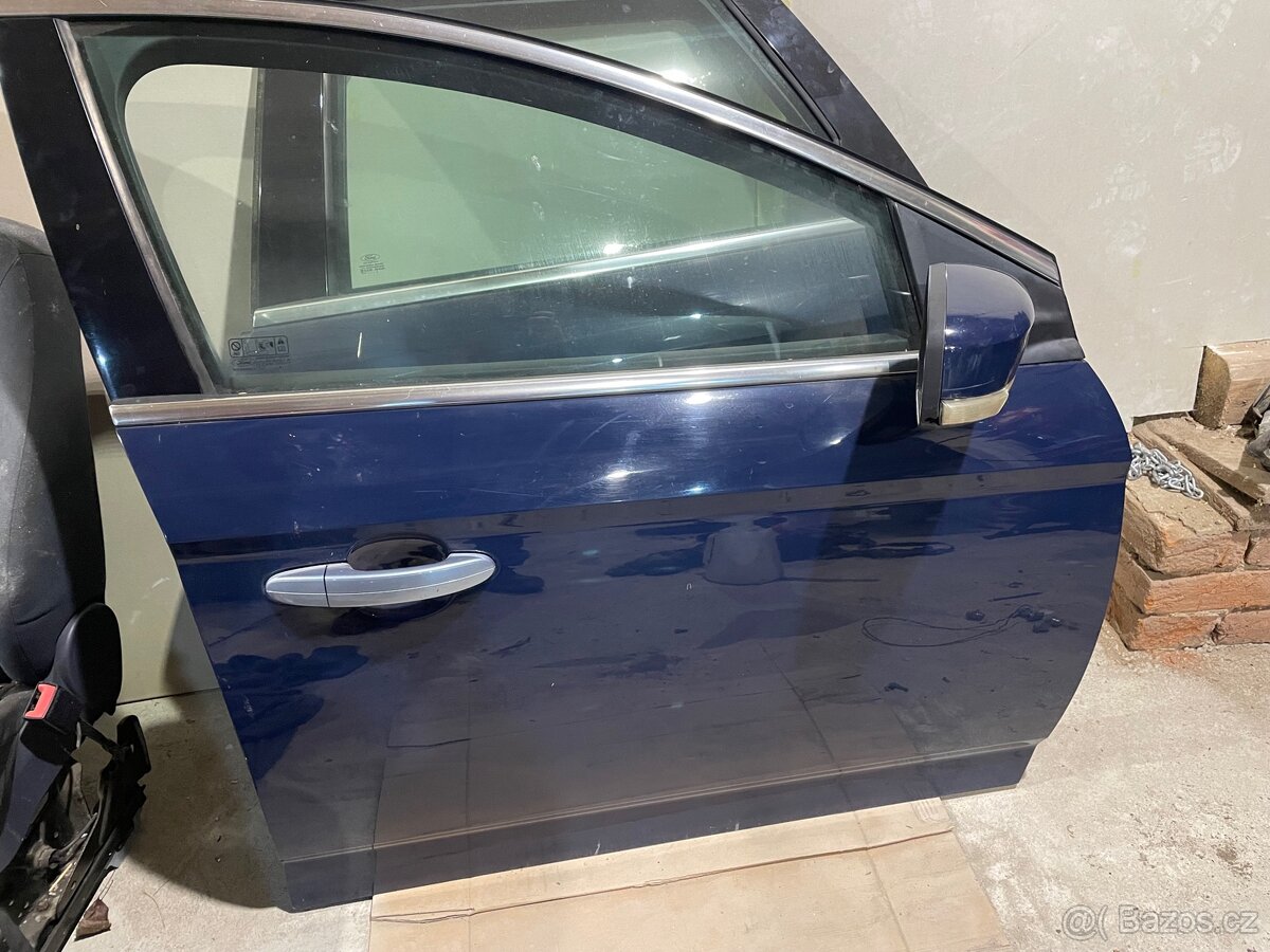 Ford Mondeo MK4 facelift právě dveře - 2