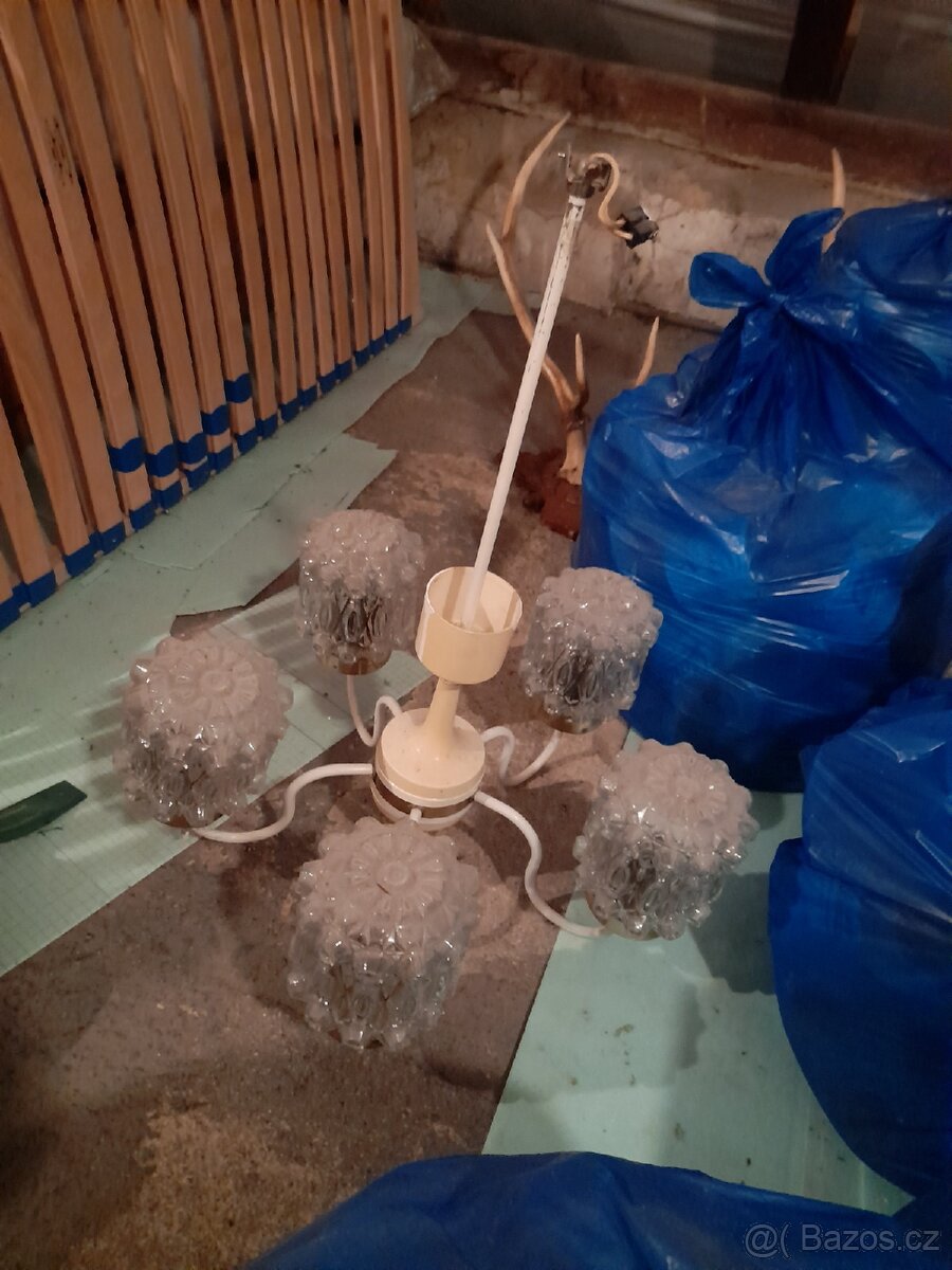 Prodam dva lustry - 2