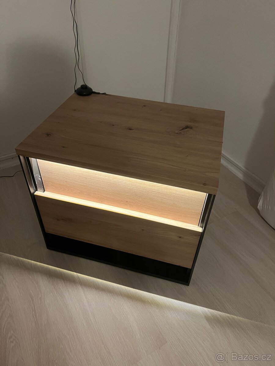 Noční stolek - LED podsvícené (warm white) - 2