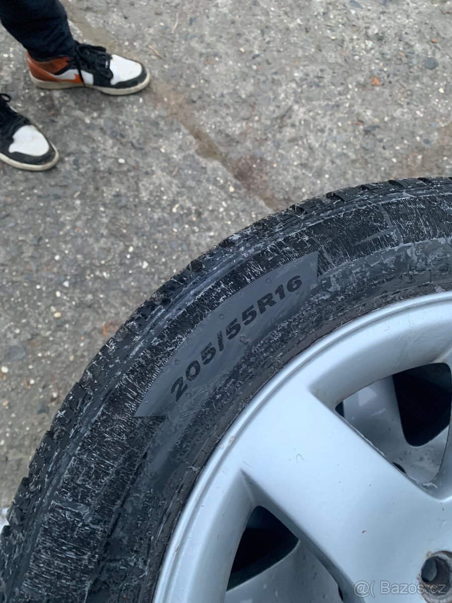 BMW 16” E46 Zimní sada - 2