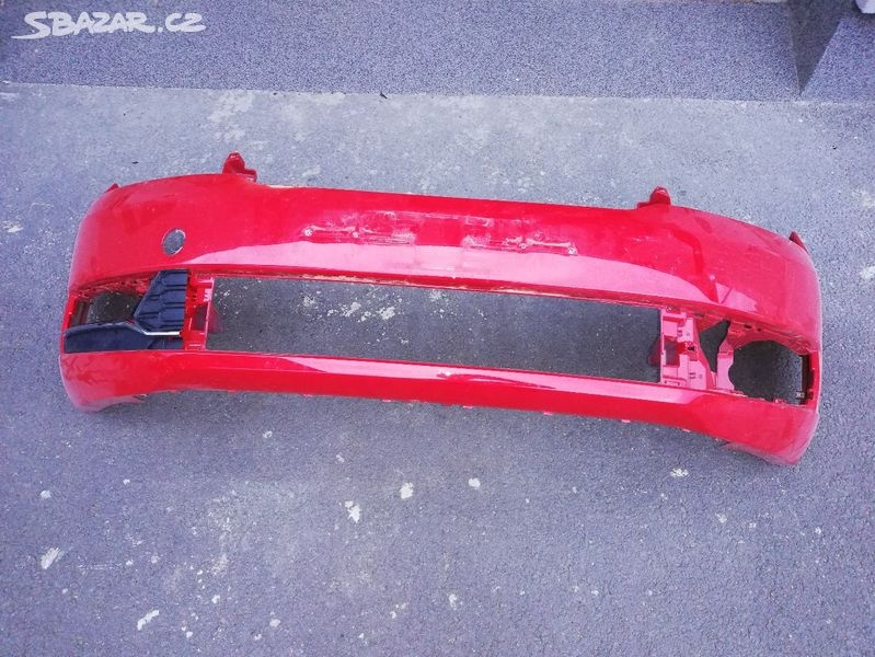 Škoda Rapid ,světla,blatník,nárazník,mlhovky - 2