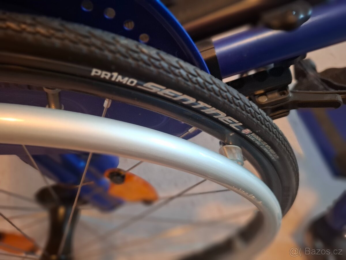 Mechanický invalidní vozík Quickie Xenon2 - 2