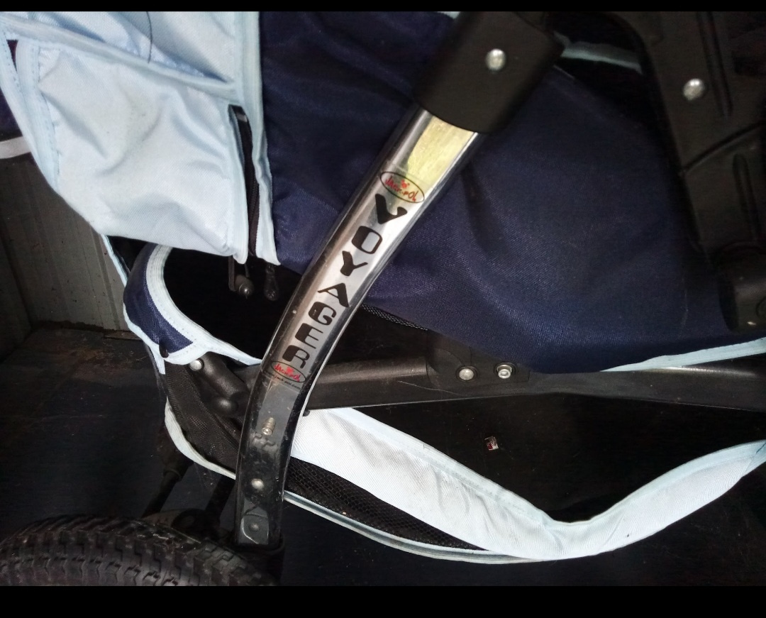 Prodám použitý kočárek. - 2