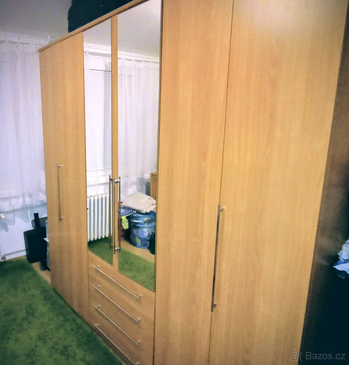 Velká 3dílná skříň dekor dřeva (buk) - 2