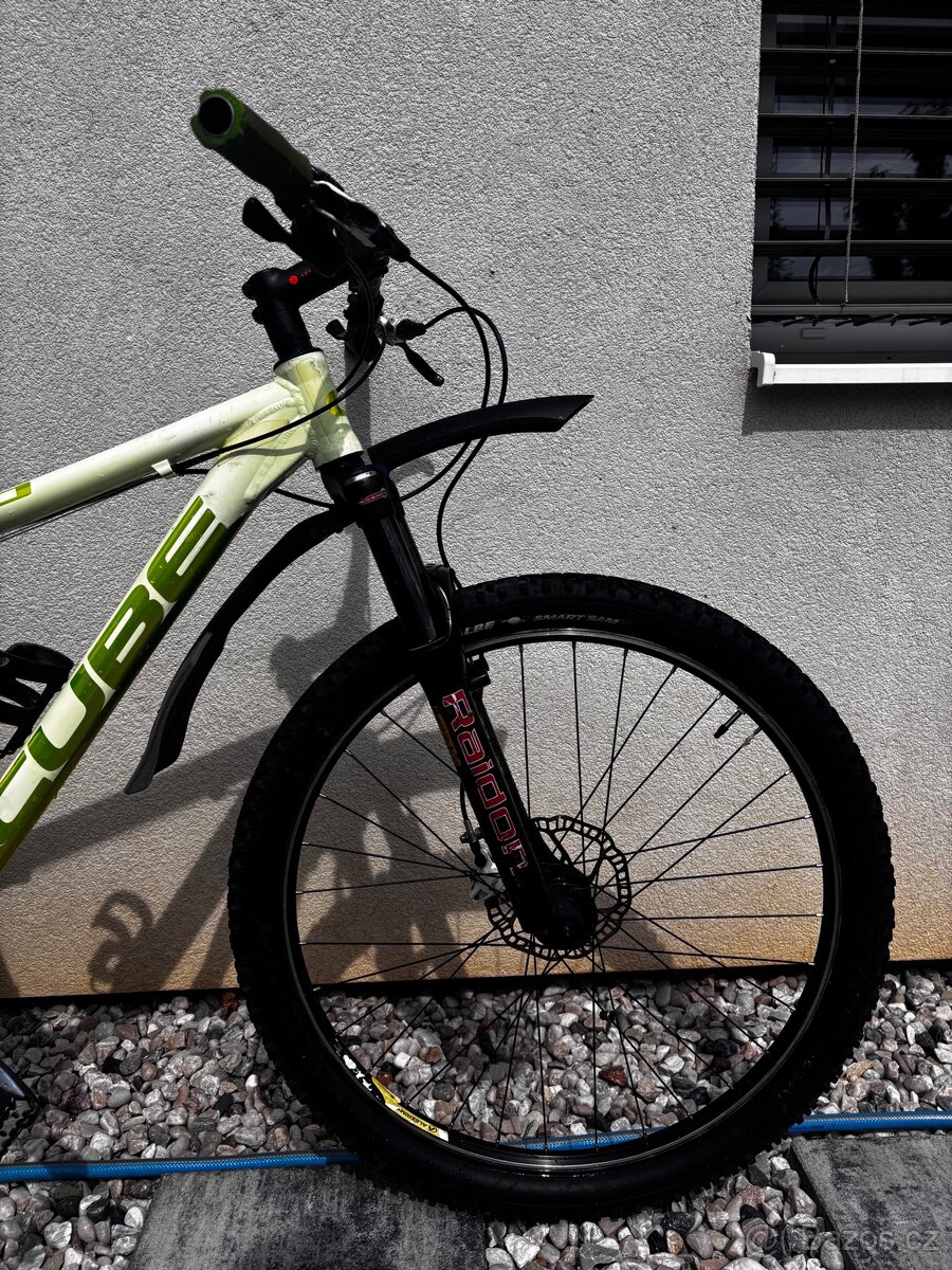 Horské kolo Cube - 2