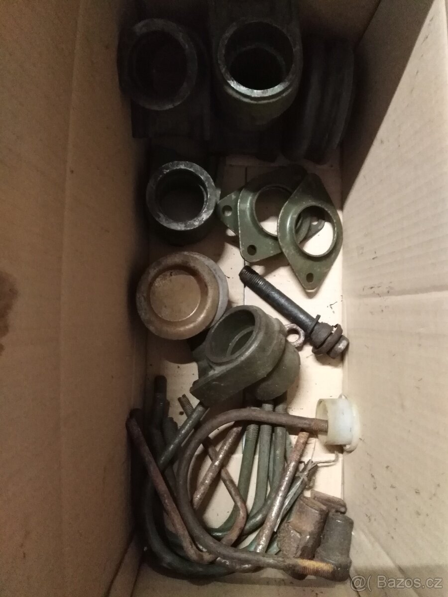 Bramborový kombajn Fortschritt - náhr. díly - 2