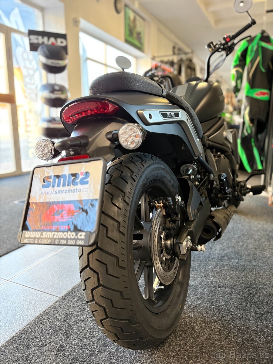 QJMotor SRV 700, model 2026 - 2
