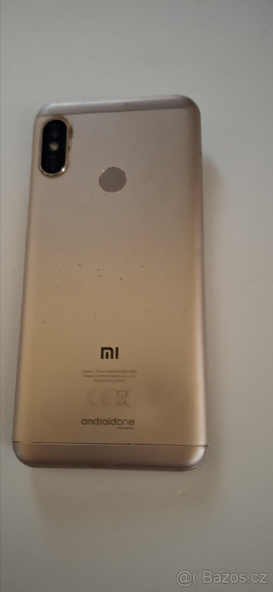 Nefunkční telefon - 2