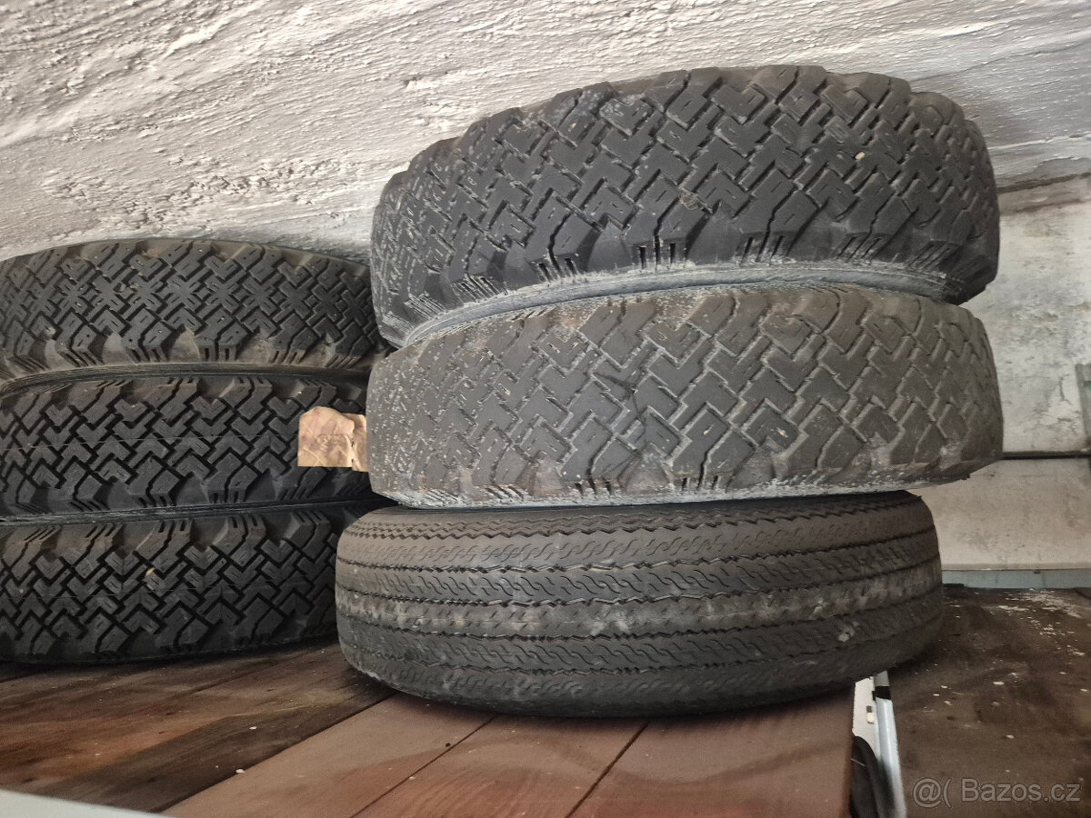 Škoda 1000MB kola - 2