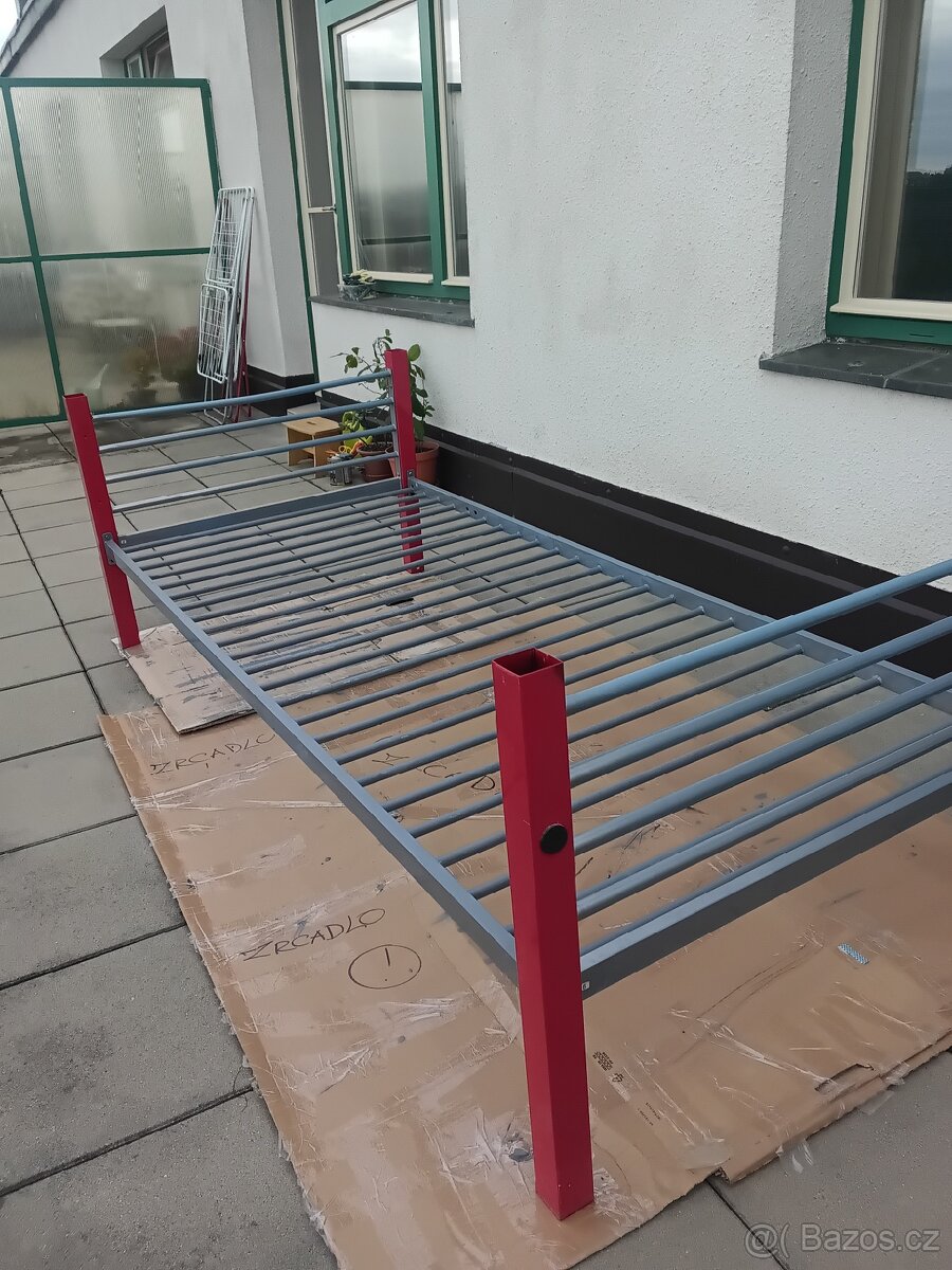 2x Kovove postele - 2