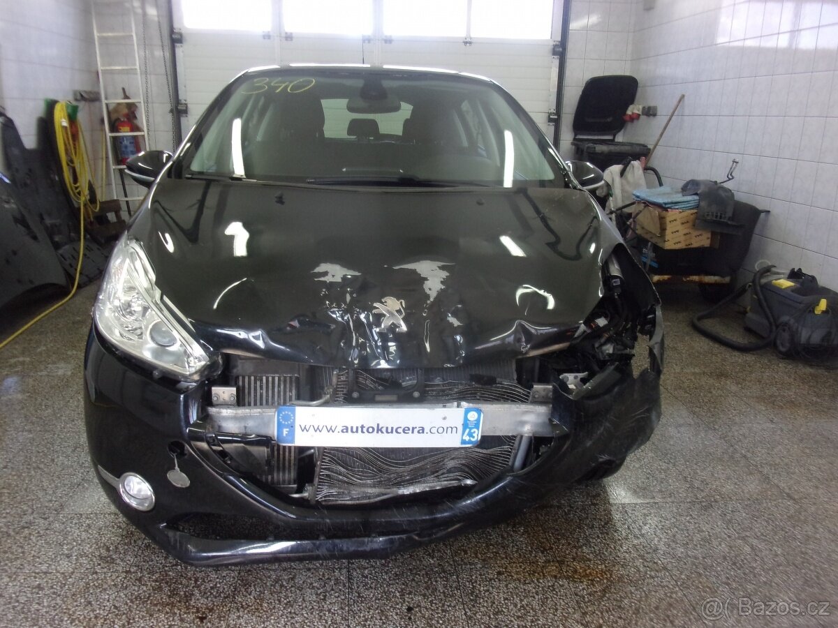 Peugeot 208 1,6 e-HDi - 2