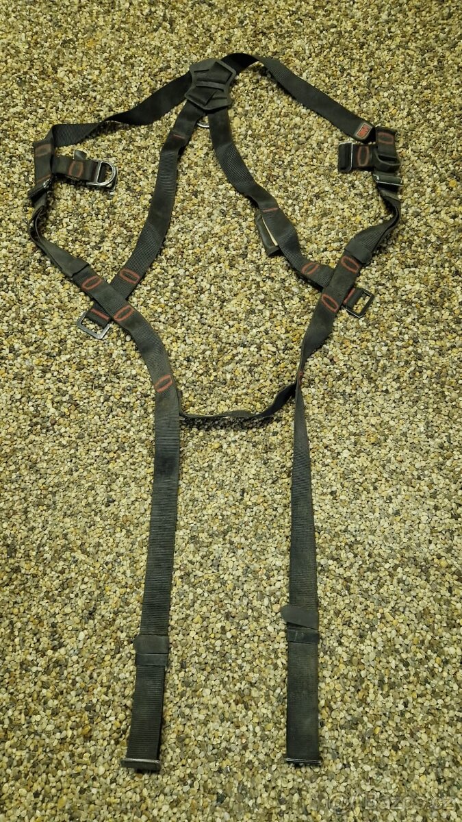 Profesionální bezpečnostní postroj do výšek s tlumičem pádu - 2