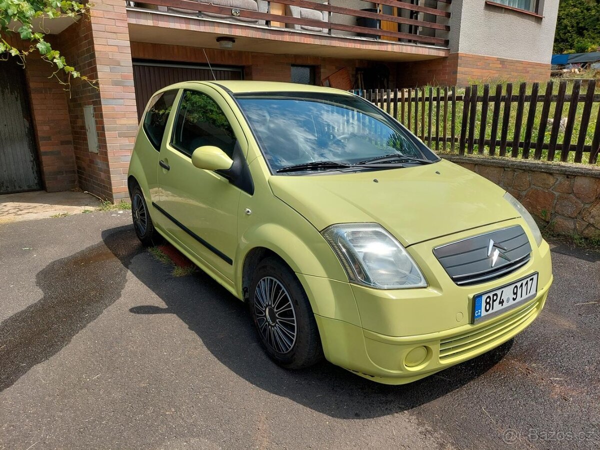 Citroen C2 1.1 r. 2005 nová STK 11/27 bez koroze a závad - 2