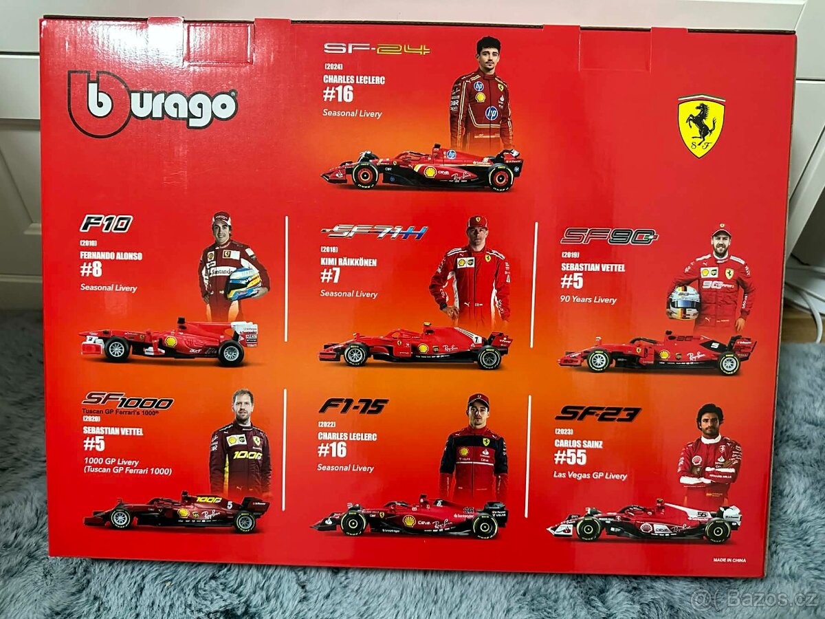 Set 7 modelů Ferrari Bburago 1:43 s podstavcem - 2