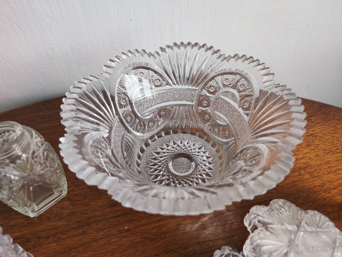 Broušené sklo vintage-ruzné - 2