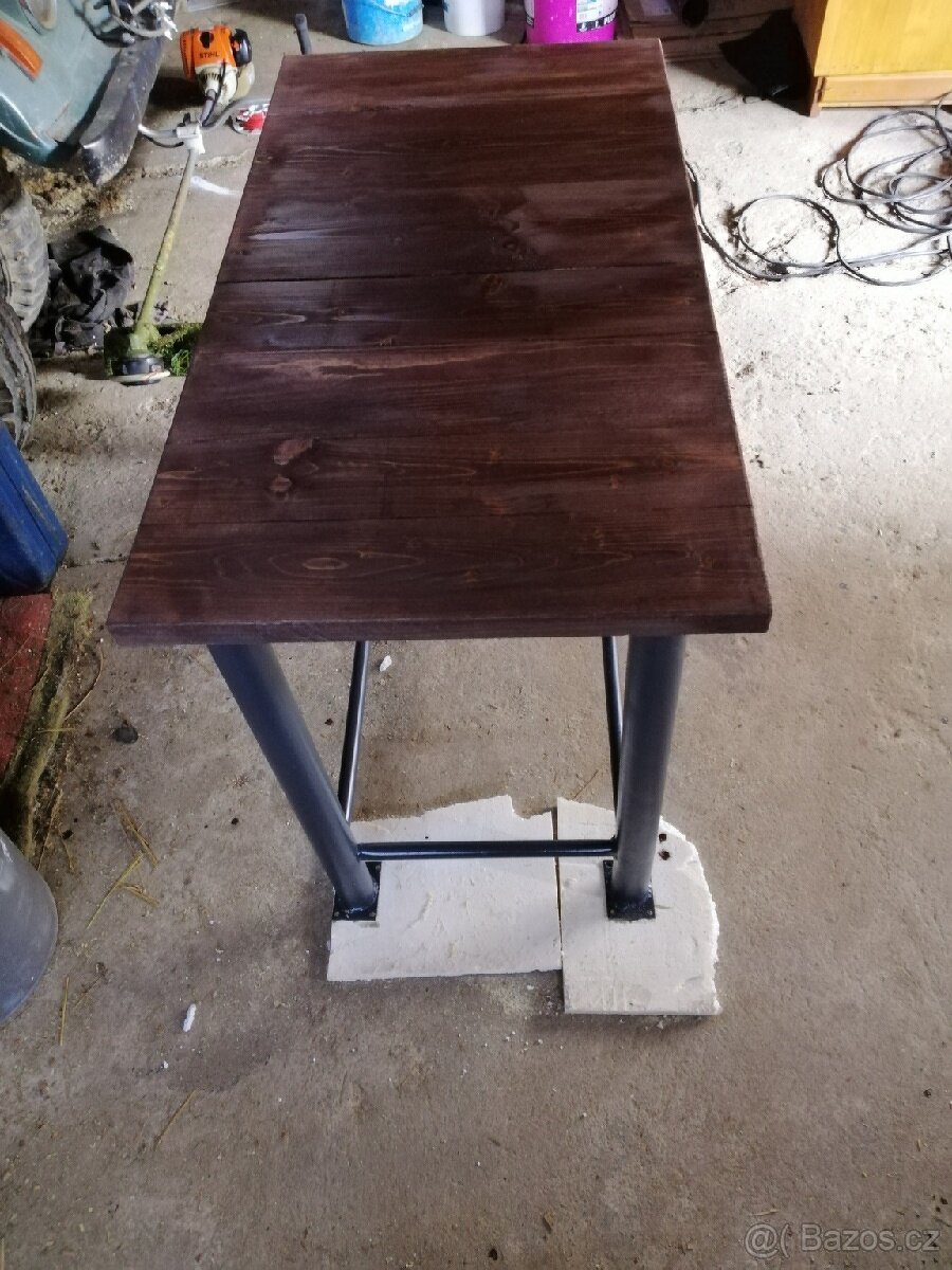 Pracovní stůl, ponk 60x120. - 2