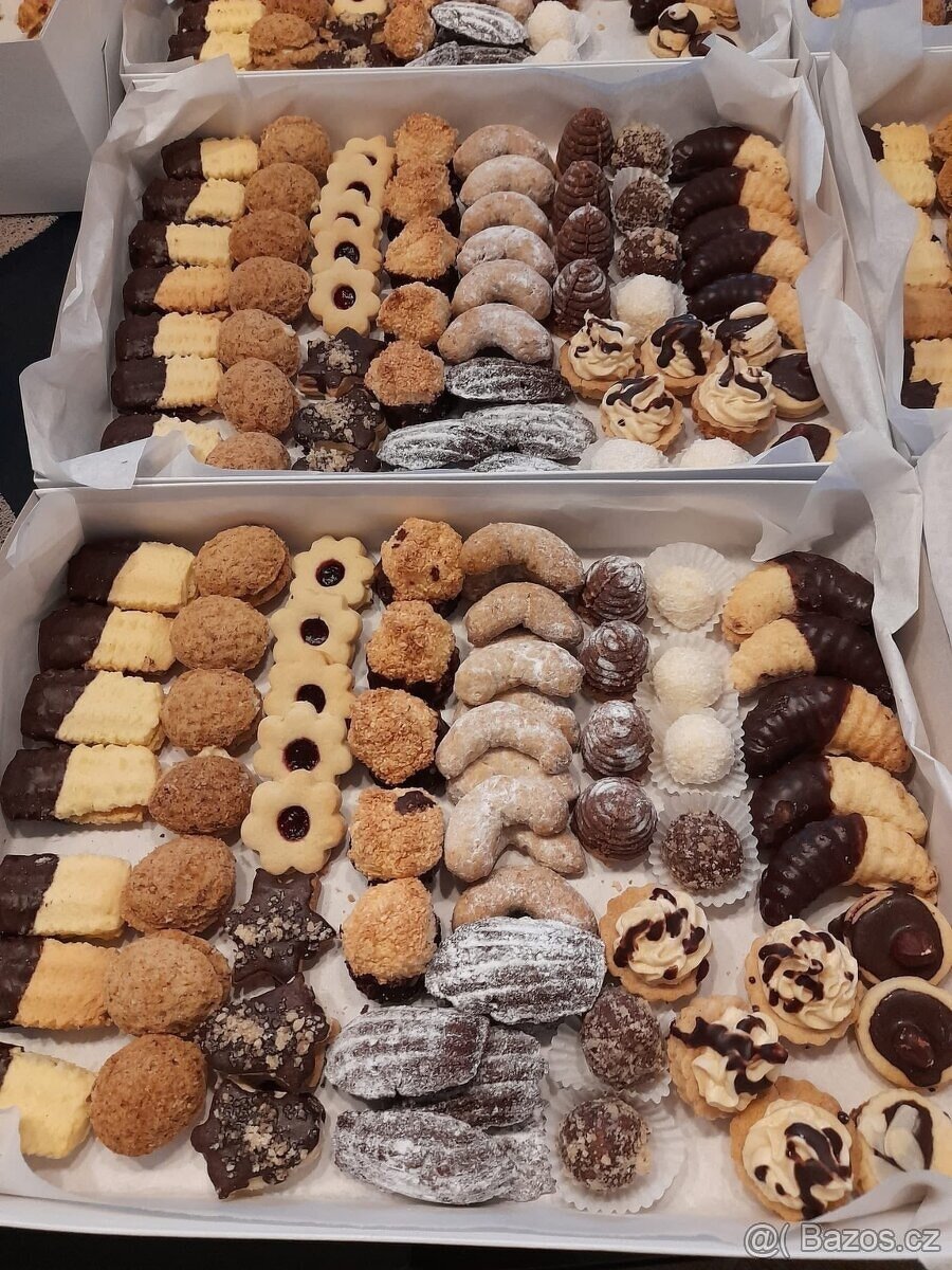 Vánoční cukroví - pouze máslo a domácí ostružinová marmeláda - 2