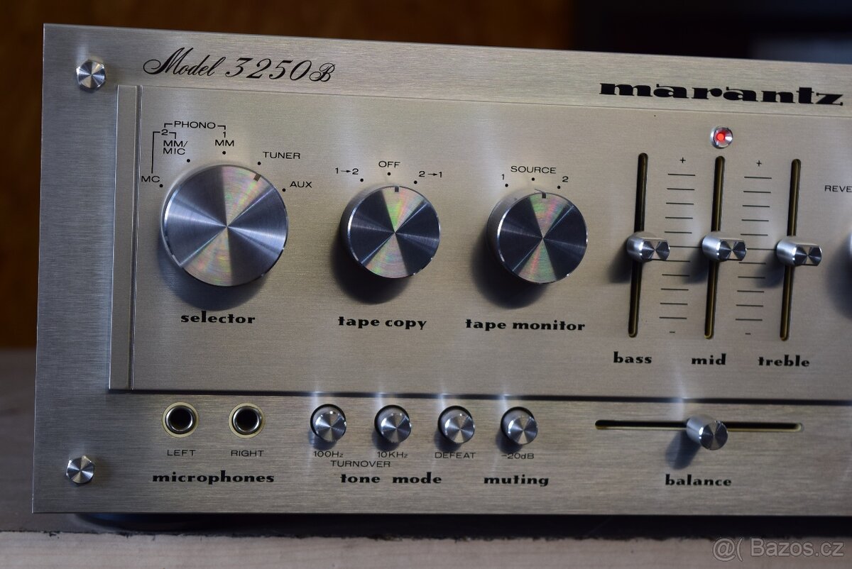 MARANTZ MODEL 3250B VINTAGE STEREO PŘEDZESILOVAČ - 2