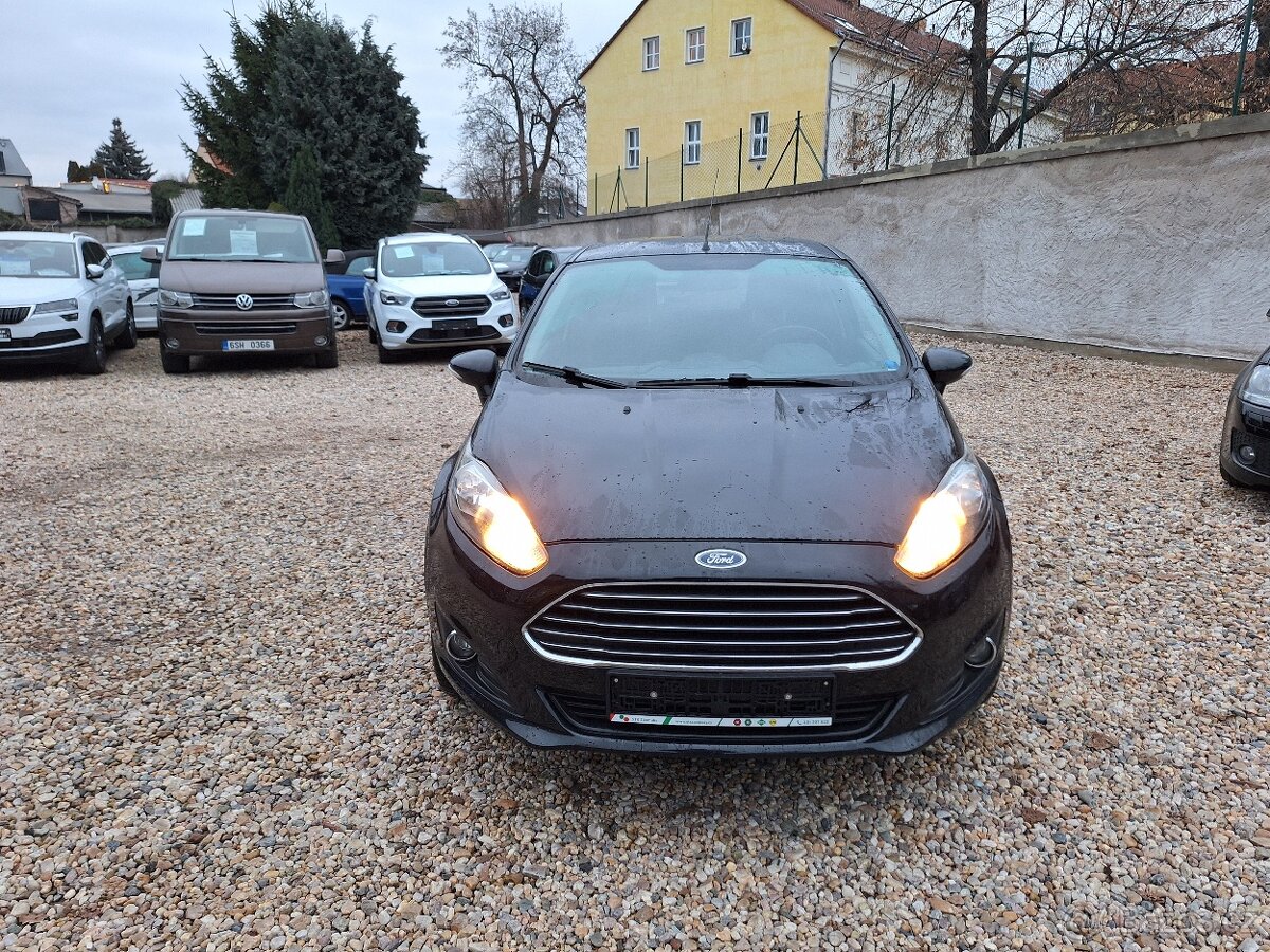 Ford Fiesta 1.0i 59KW Klimatizace, 5 Dveří - 2