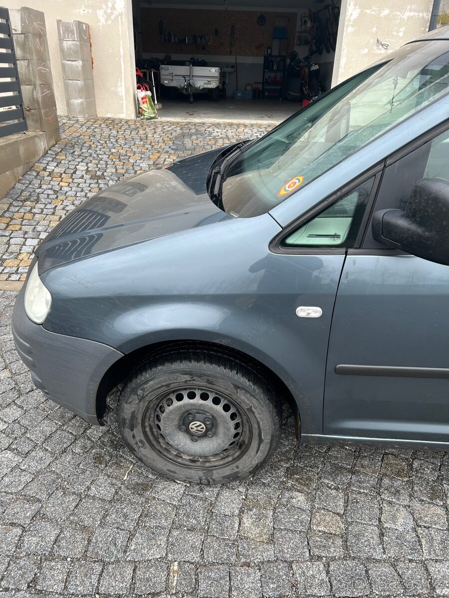 Vw caddy life 1.9 tdi 77kw - 2