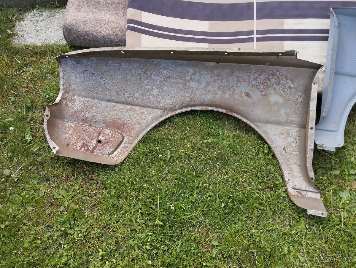 Blatníky škoda 105/120 úzký typ. - 2