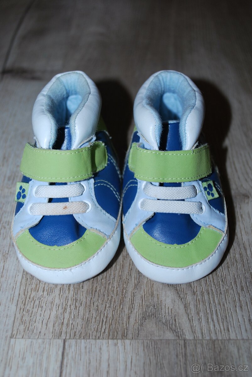 CAPÁČKY, ZN.F&F, VEL.68 - 2