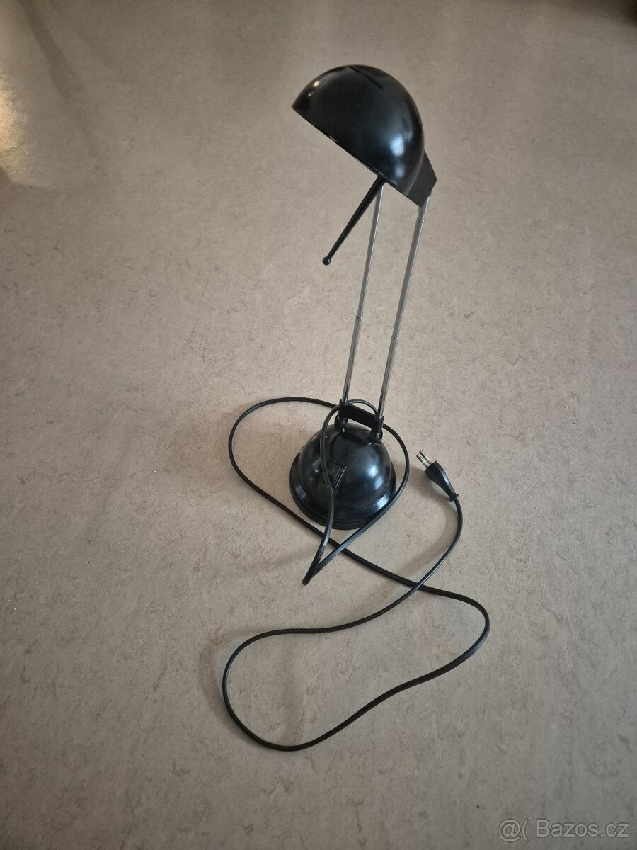 Černá stolní lampicka - 2