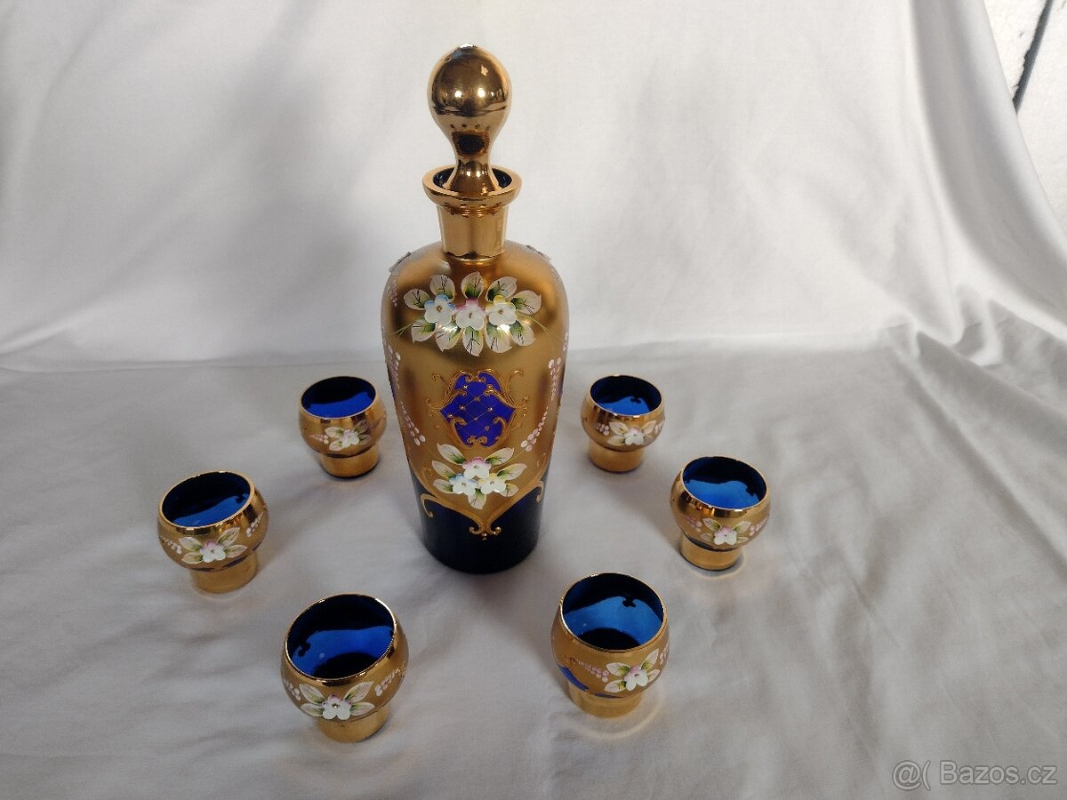 okrasný set skleničky + karafa - 2