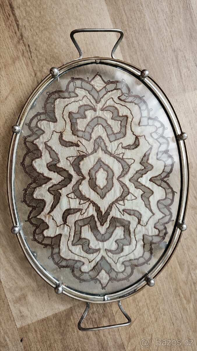 STAROŽITNÝ TÁC - 2