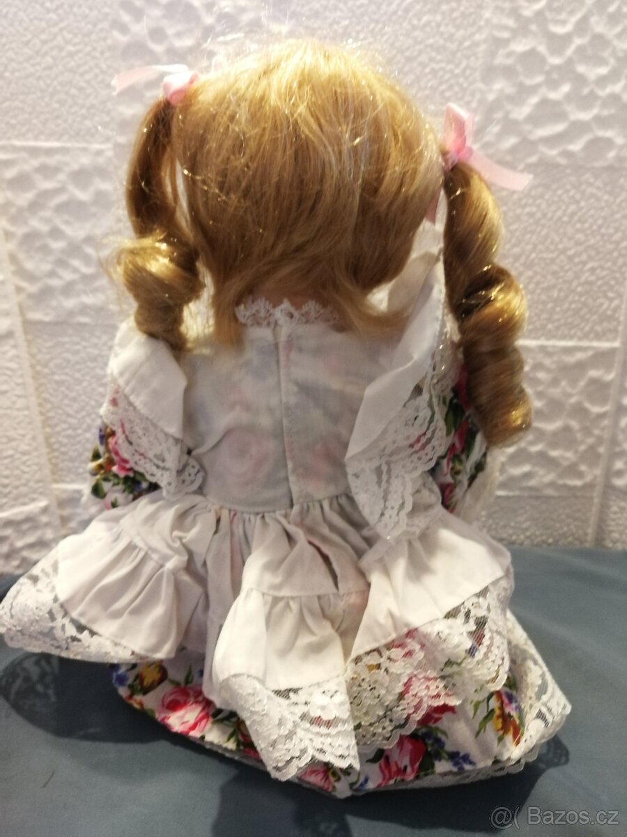 Porcelánová panenka - 2