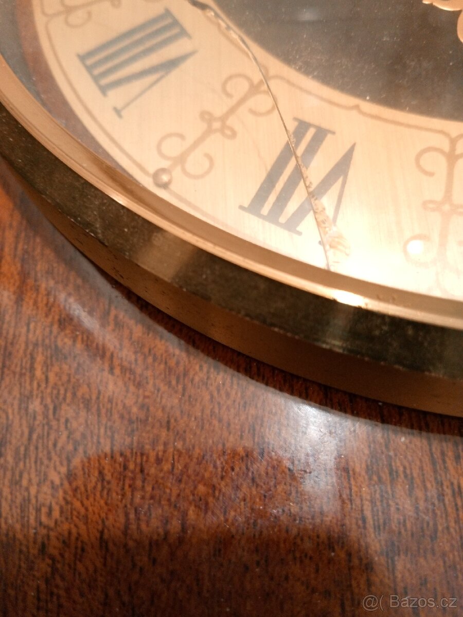 Staré nástěnné hodiny Jantar - 2