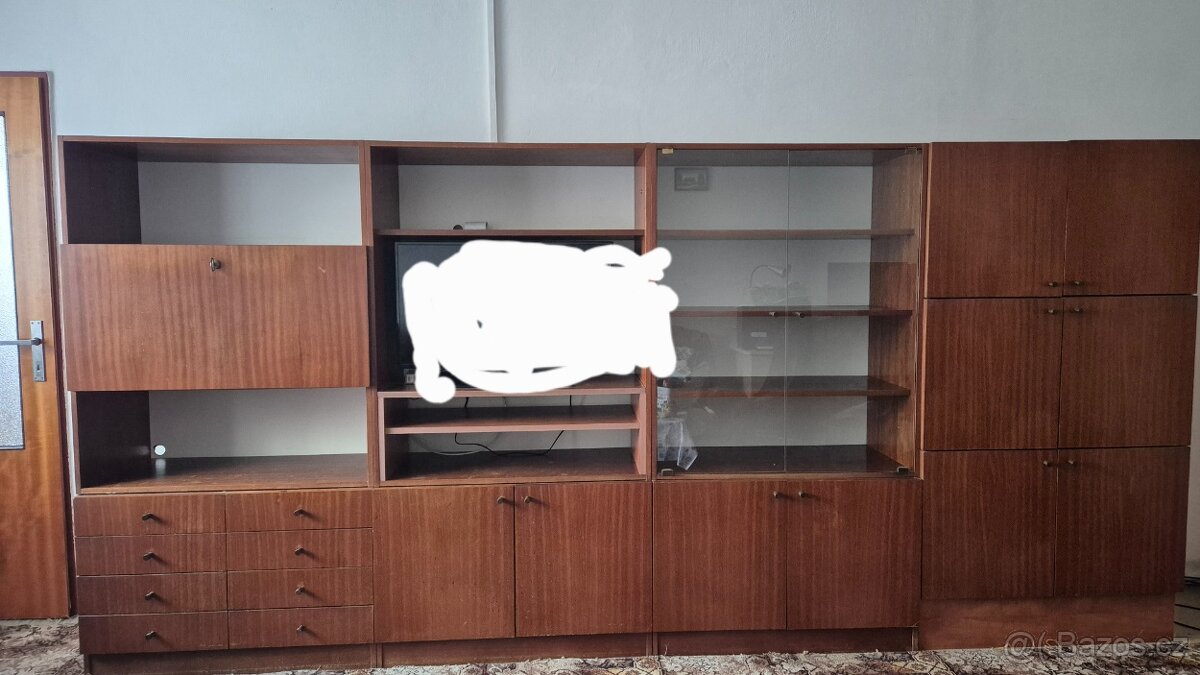 Obývací stěna. - 2