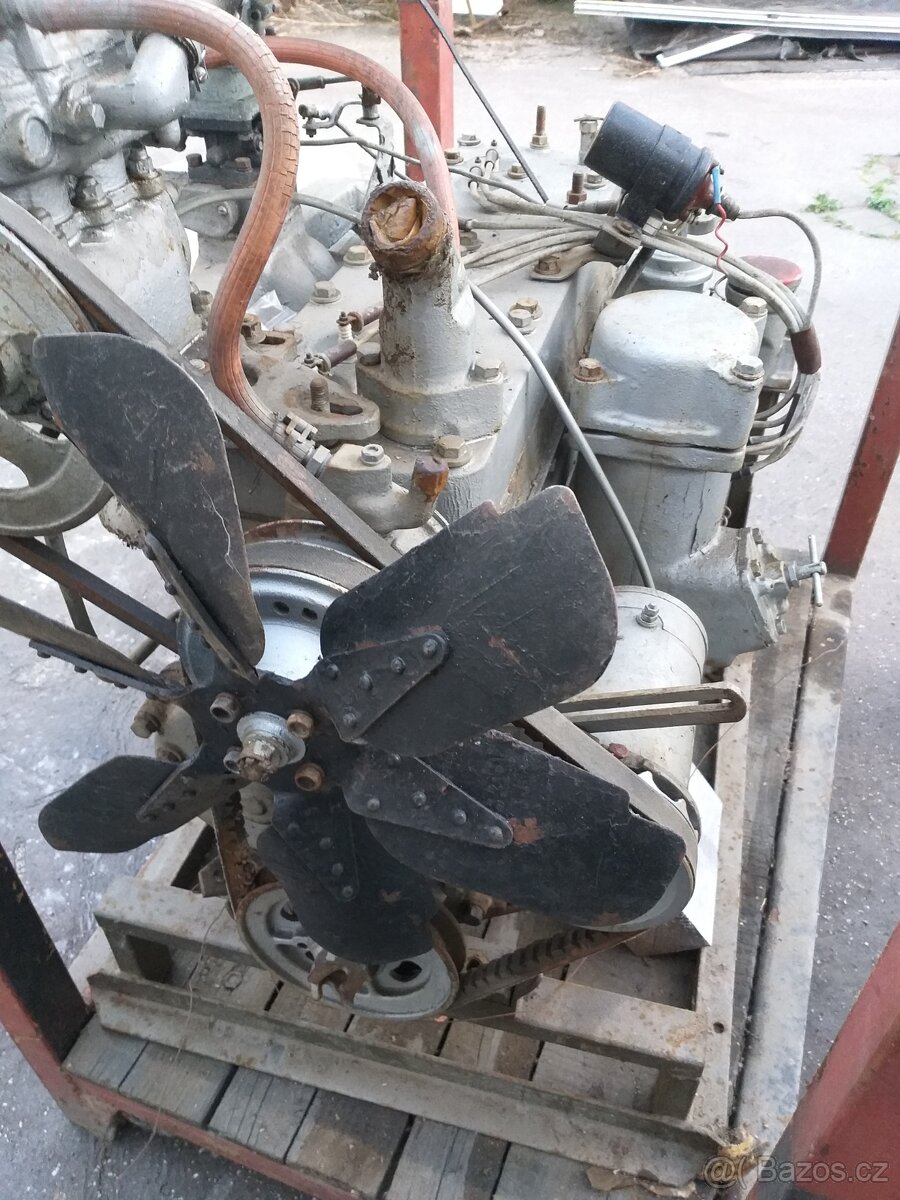 ZIL 157 Nový motor - 2