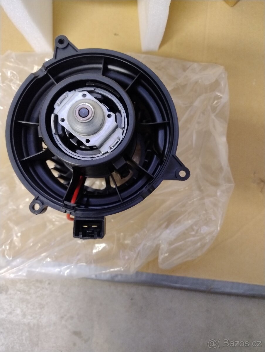 Prodám motorek ventilátoru chlazení / topení - 2