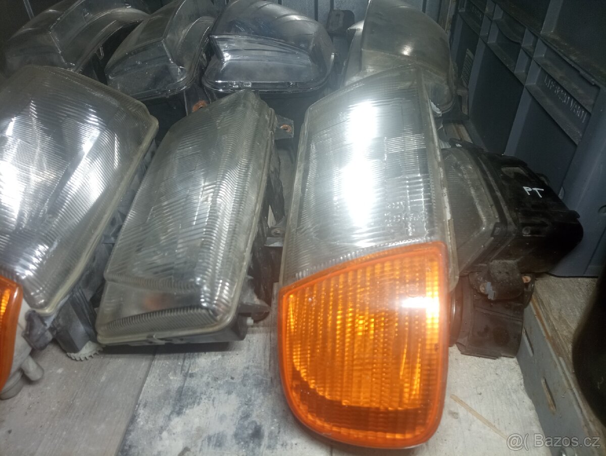 Světla Volkswagen Caddy mk2 - 2