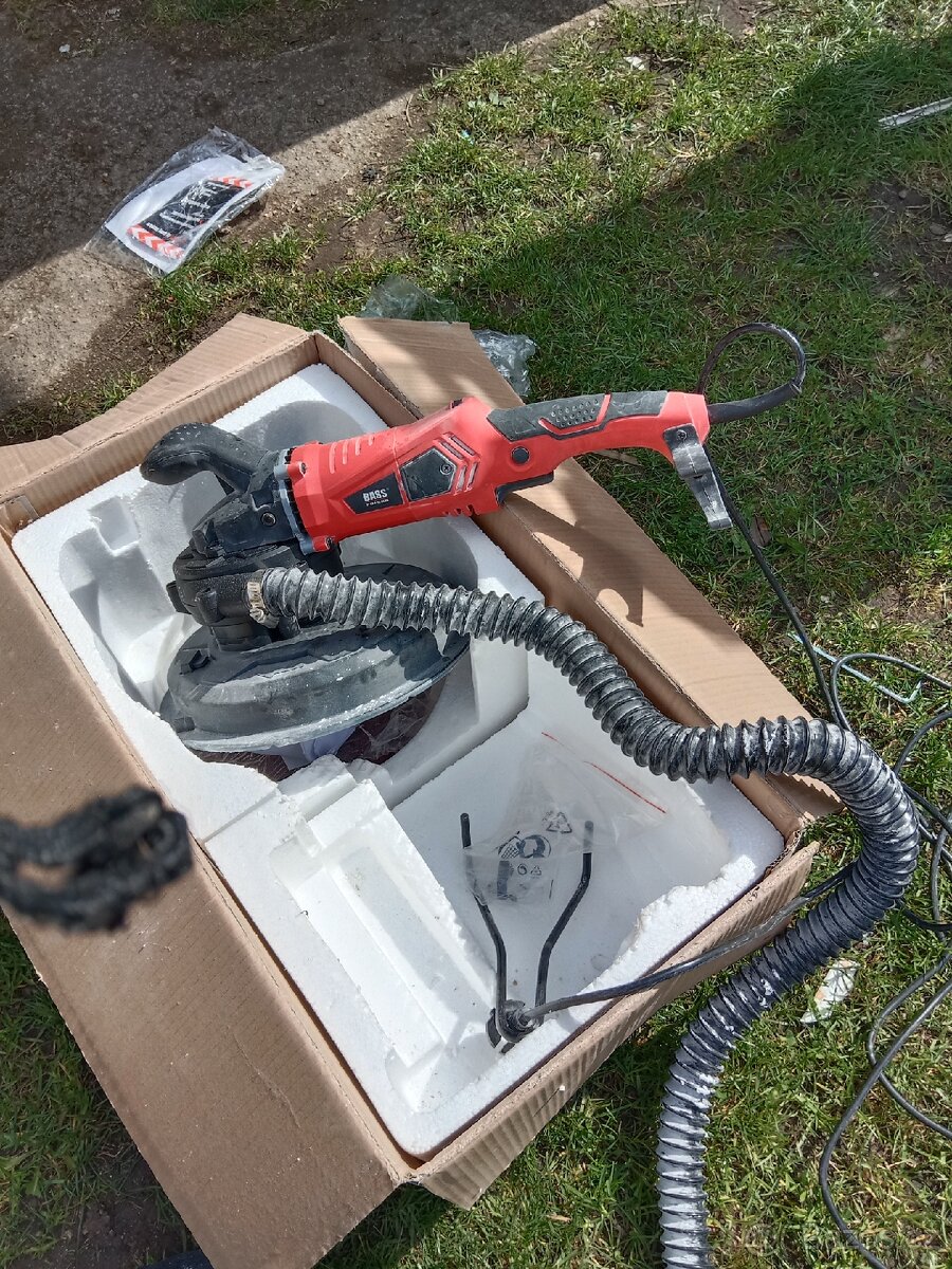 Bruska na sádrokarton - 2