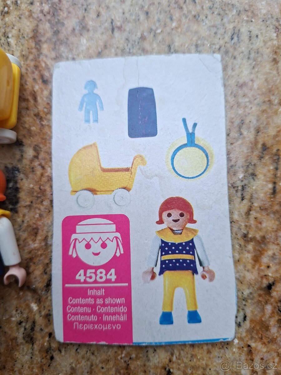 Playmobil holčička s kočárkem - 2