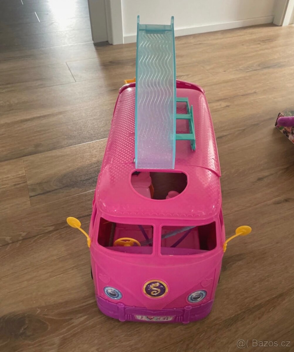Karavan pro Barbie - 2