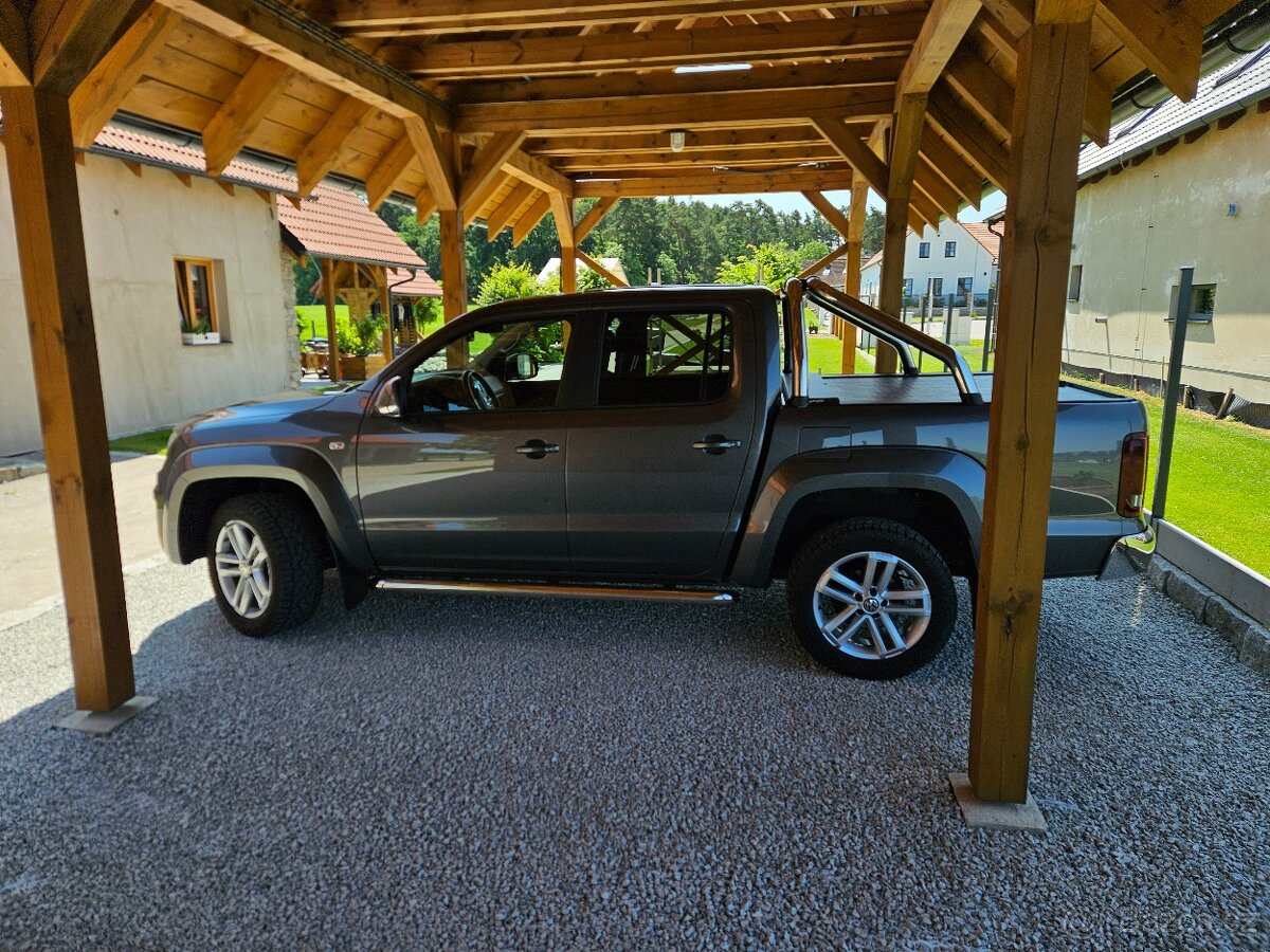 VW Amarok 3,0 V6 TDI 4Motion 8AUT HighLine