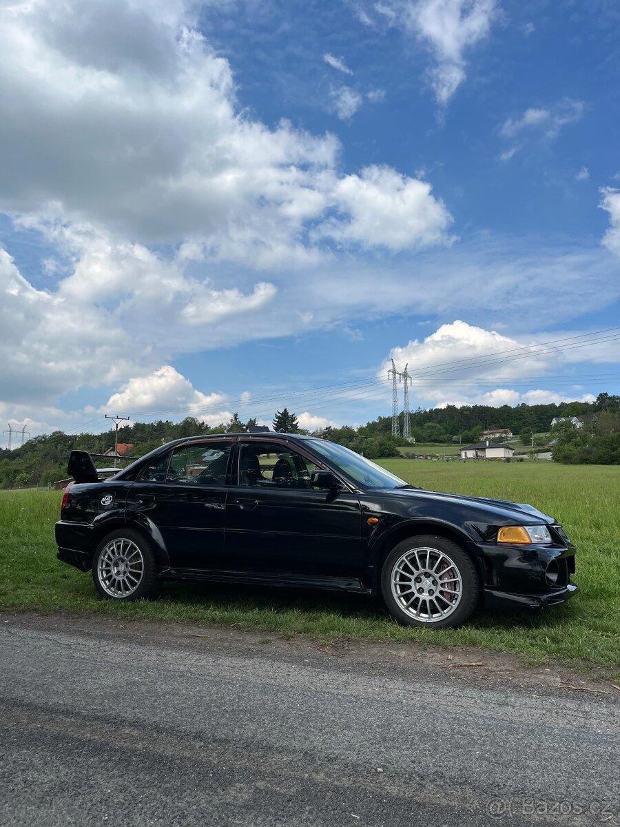 Mitsubishi Evo 6 - 2