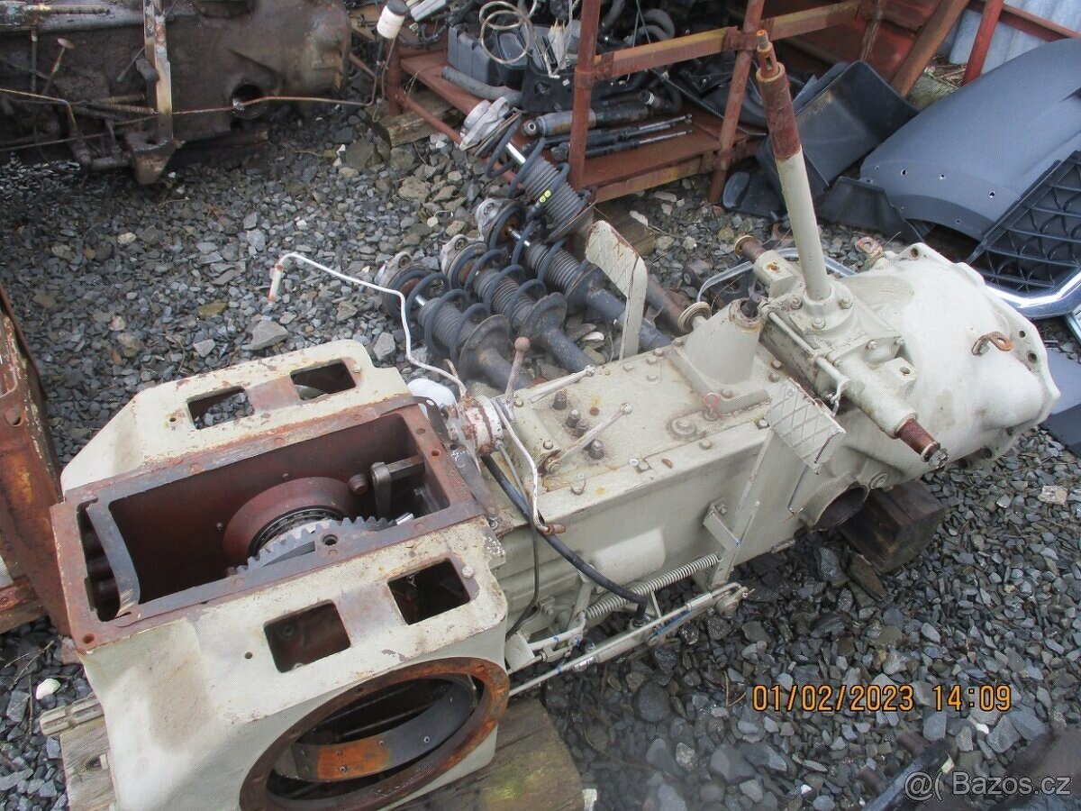 Zetor uřI převodovka i rozvodovka - 2