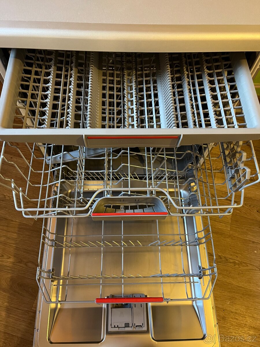 Myčka Bosch serie 4 - 2