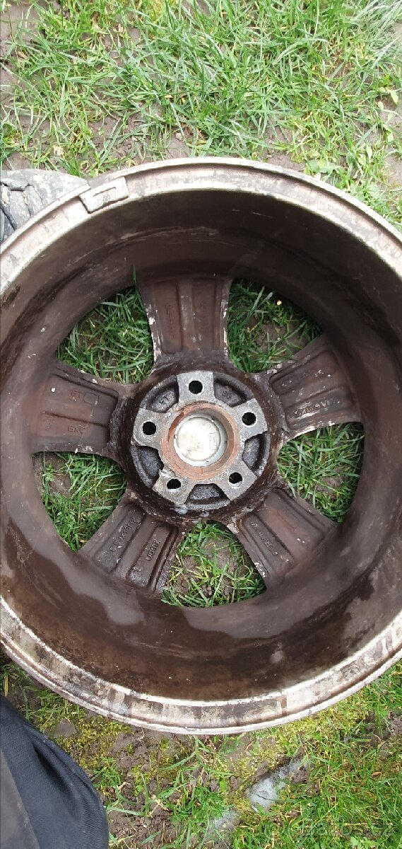 alu kola 5x112 Ford - 2