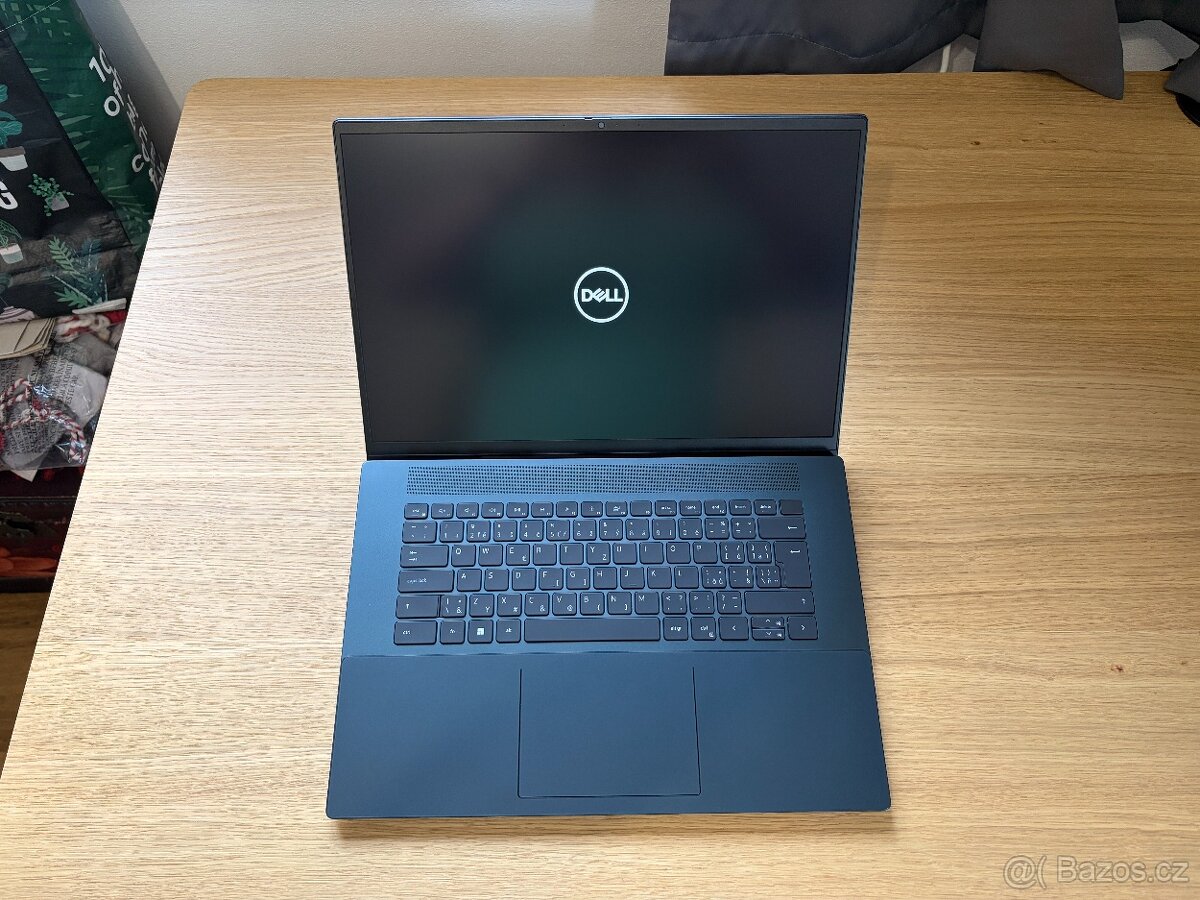 Dell Inspiron 7620 16", i7, RTX 3050 Ti 4GB - 2