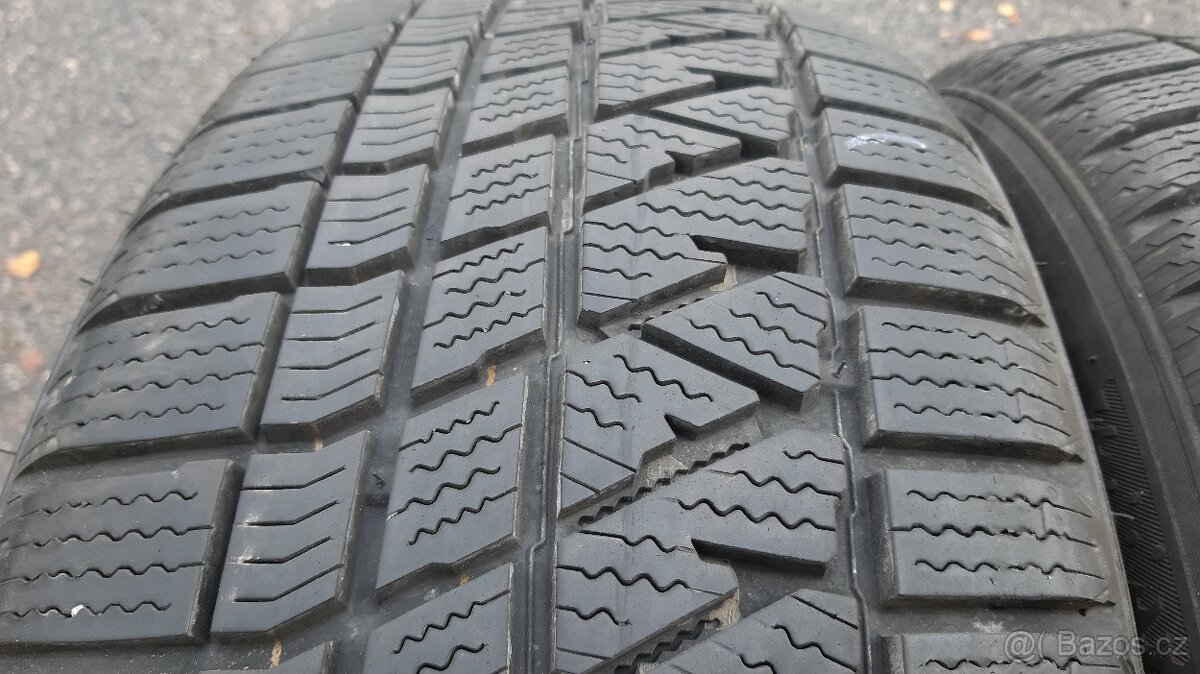 2ks Kumho WinterCraft WS71 235/55 R18 100H rok 2022 paradni - 2