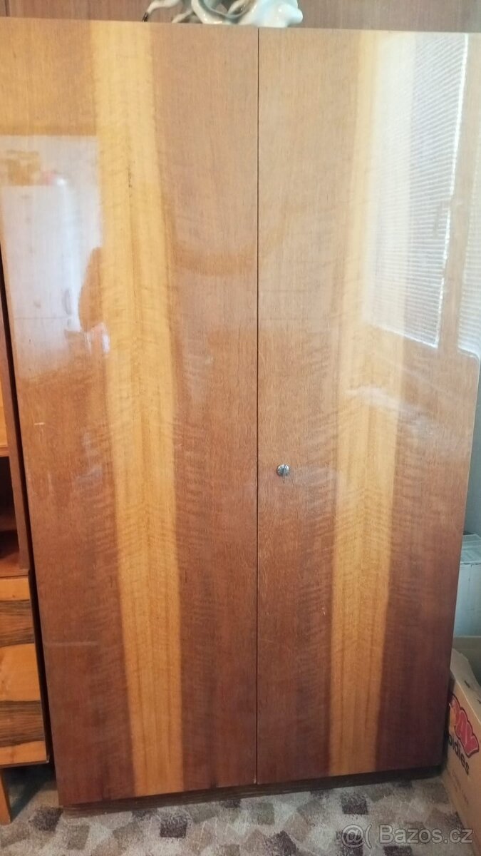 Zdarma za odvoz retro nábytek - 2