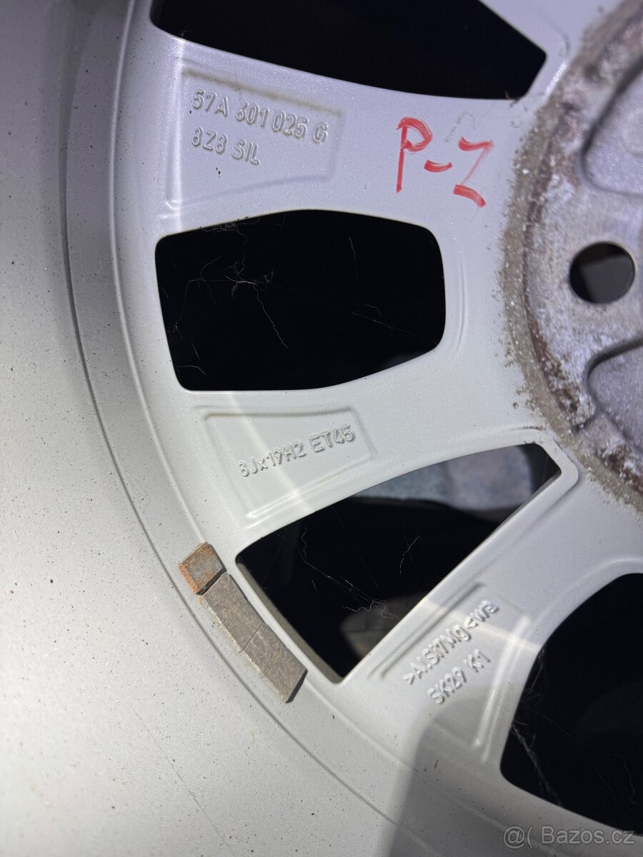 Zimní origo kola Crater 19” Škoda Karoq pneu 225/45 R19 - 2