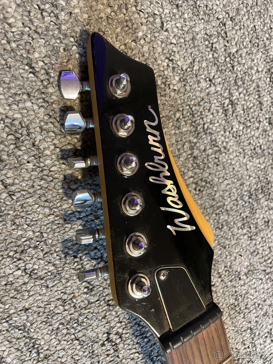 El. kytara Washburn - 2