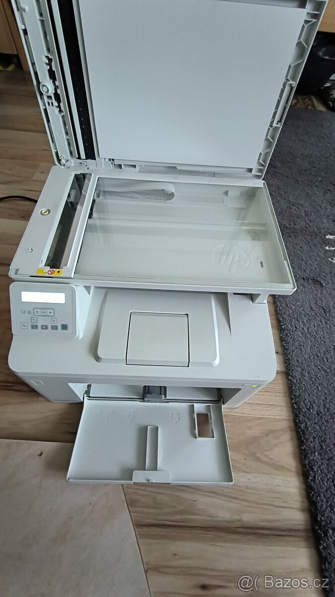 HP LaserJet Pro MFP M227sdn - 2